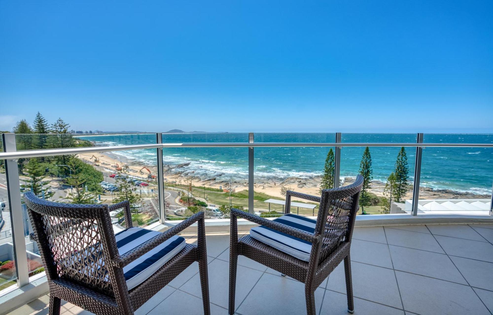 Three-Bedroom Deluxe Suite Ocean View