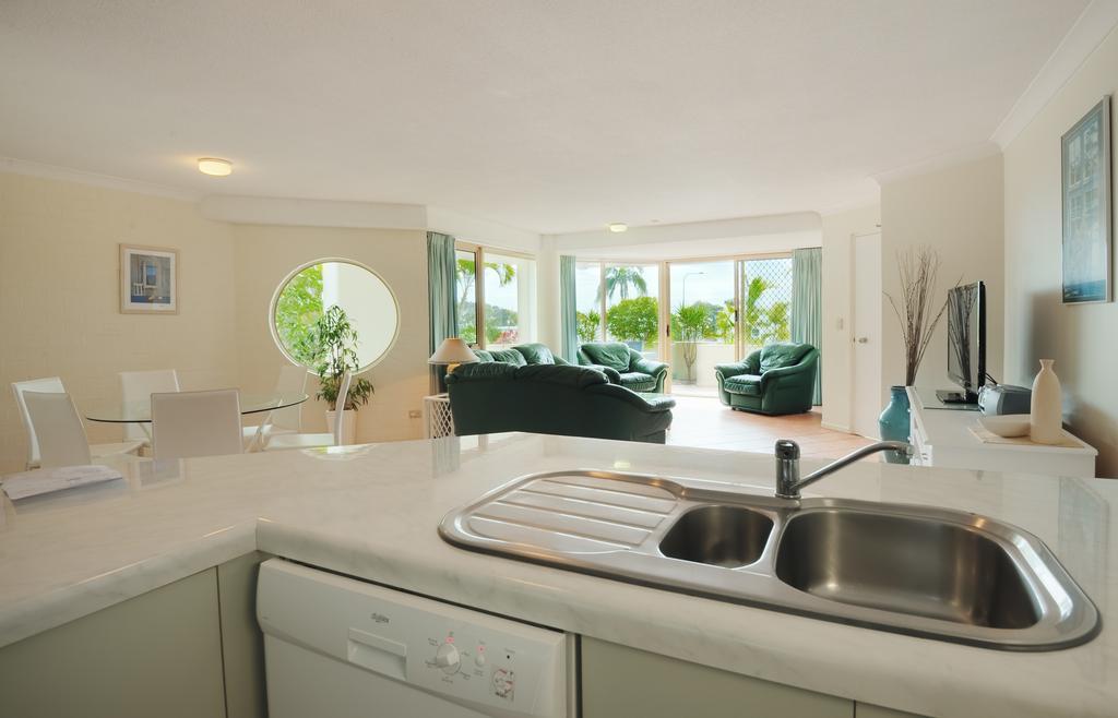 Three-Bedroom Courtyard Apartment,892935247:JPEG
