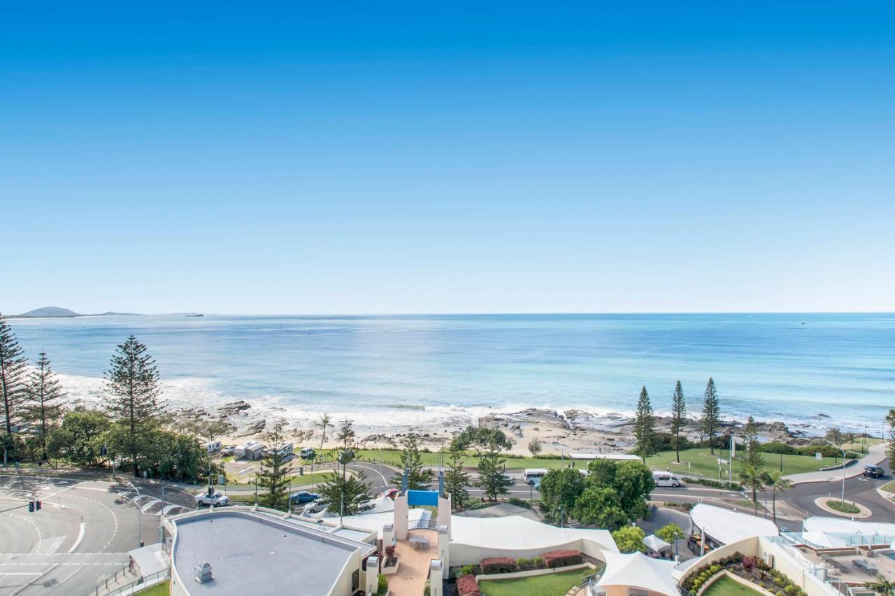 One-Bedroom Ocean View Apartment