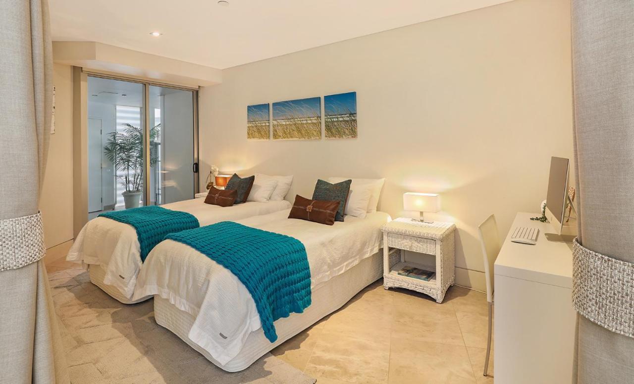 Four-Bedroom Deluxe Apartment