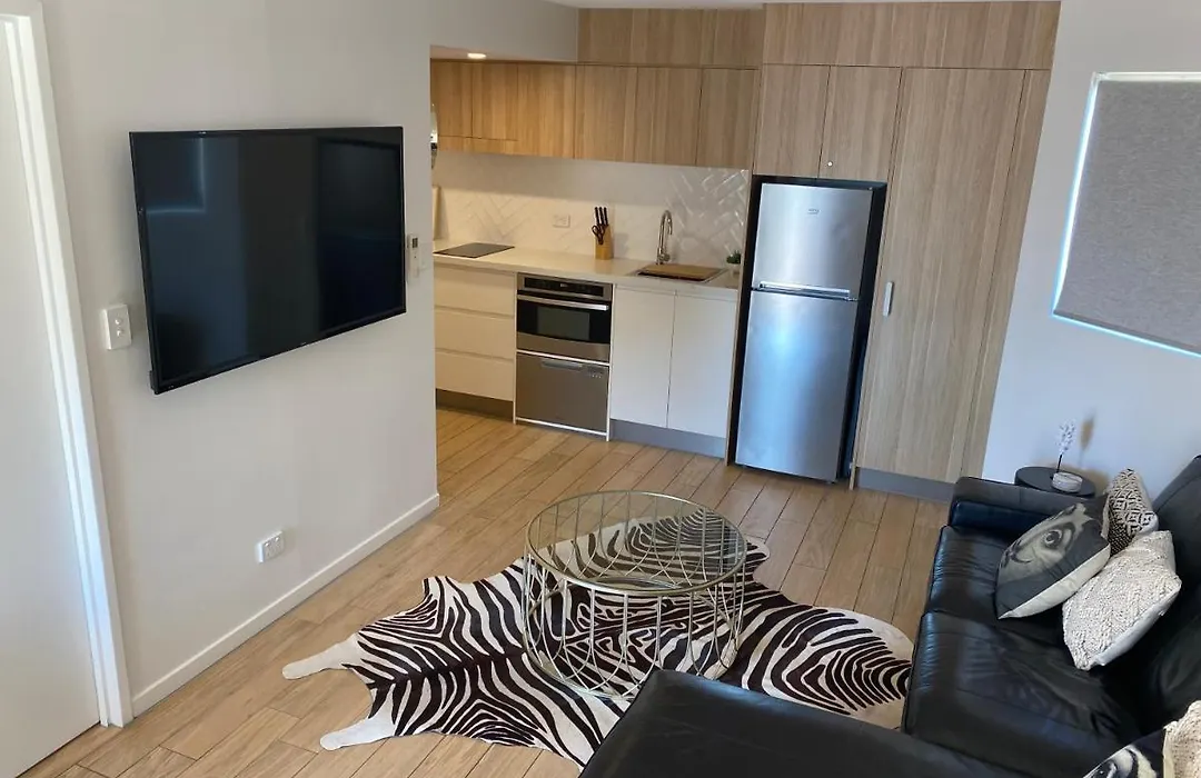 License To Chill • Couple'S Escape In Mooloolaba-1