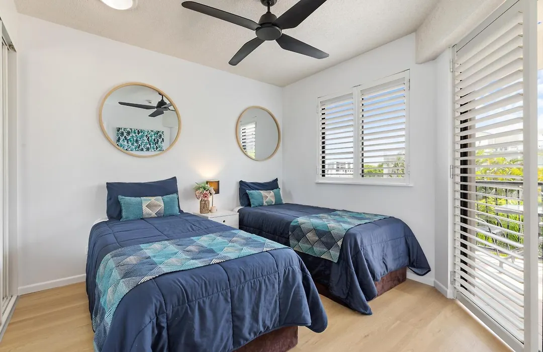 2 Bedroom Central Mooloolaba Resort With Pool, Spa, Mini Golf-1