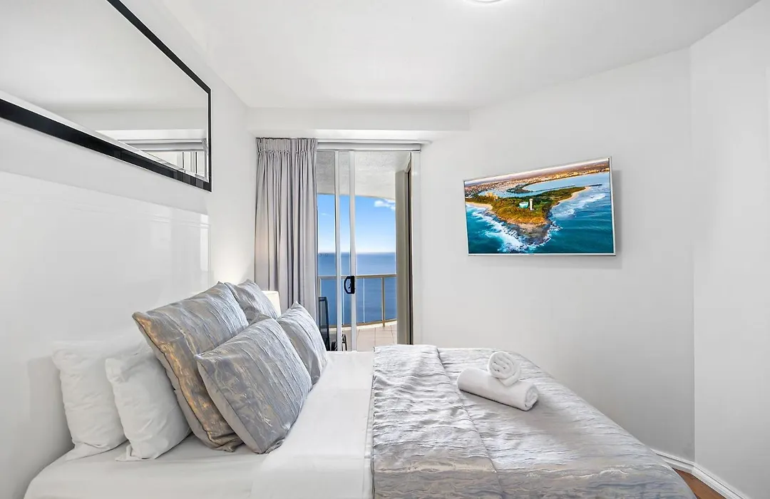 Zanzibar 1002 Penthouse, Sleeps 4-1