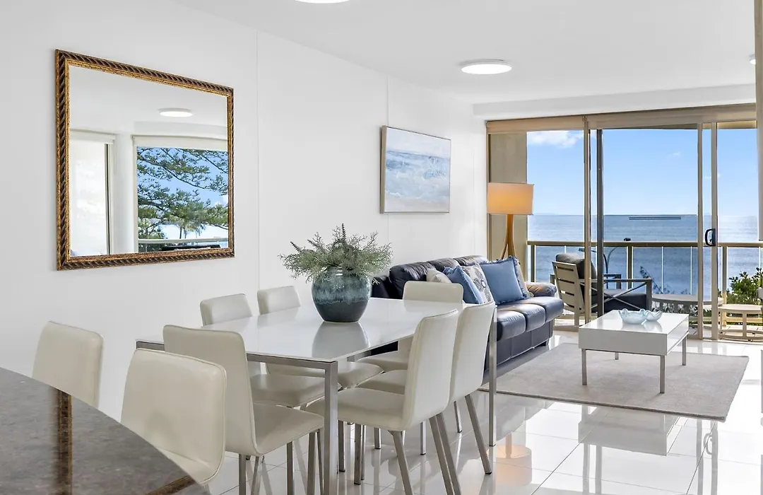 Zanzibar 404, Sensational 2 Bedroom Oceanview Apartment-1