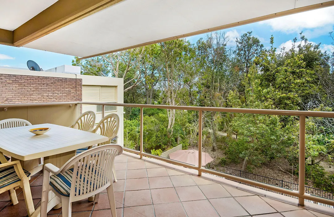 Lahaina Apartments-1