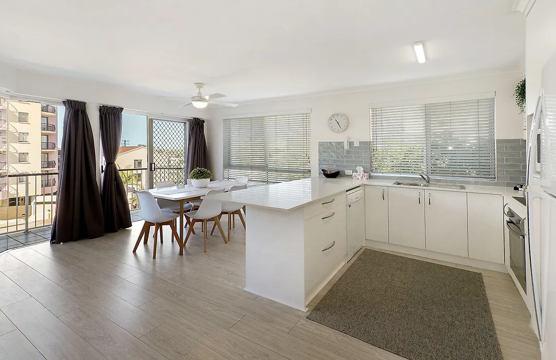 Mainsail8- Mooloolaba Beach-1