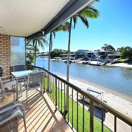 Mooloolaba Tranquil Hideaway-3