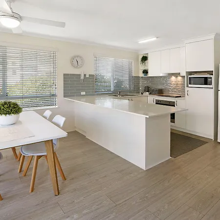 Mainsail8- Mooloolaba Beach-3