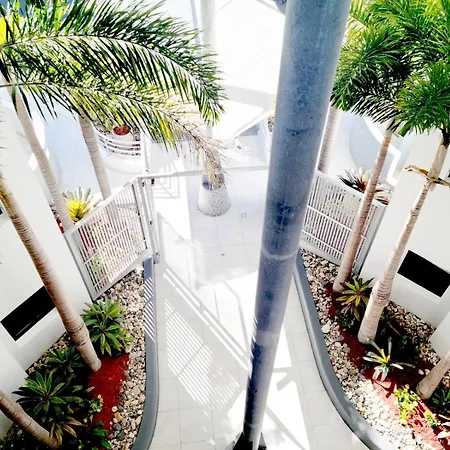 Mooloolab Beach Paradise 2 Bedroom Unit - 350M From Beach-3