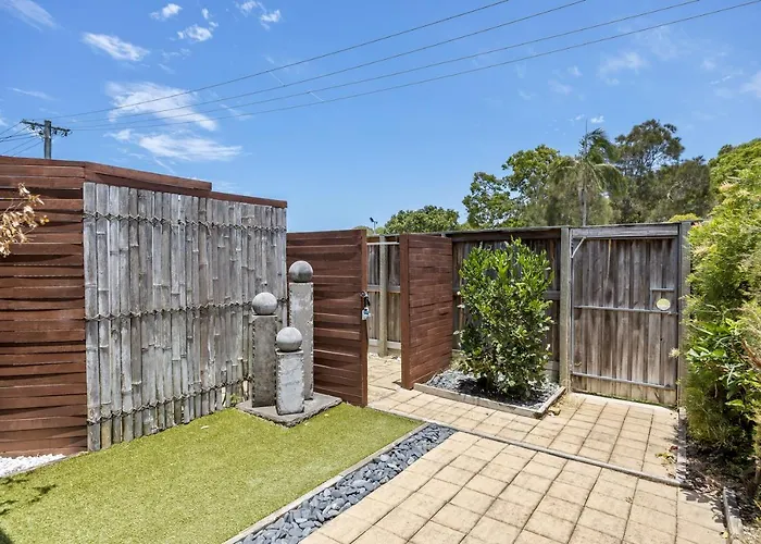 Regency 3 Bedroom Central Town House Mooloolaba