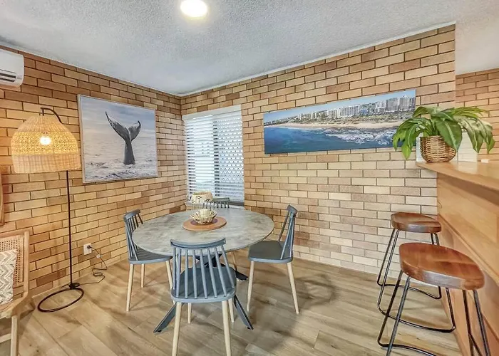 “The Block” Mooloolaba - Unit 3 Apartment