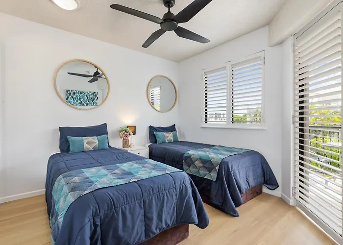 2 Bedroom Central Mooloolaba Resort With Pool, Spa, Mini Golf
