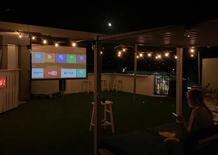 The Penthouse Mooloolaba, Private Luxury Rooftop Living