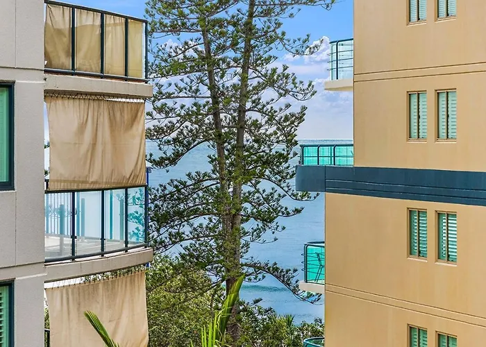 Landmark Resort Gem - Ocean Views, Pools & Prime Location Mooloolaba