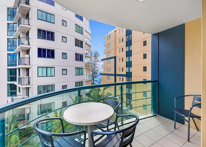 Landmark Resort Gem - Ocean Views, Pools & Prime Location Mooloolaba